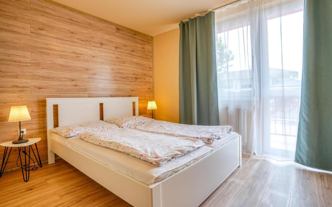 Apartmany Karmon Park Veľký Meder Bagian luar foto
