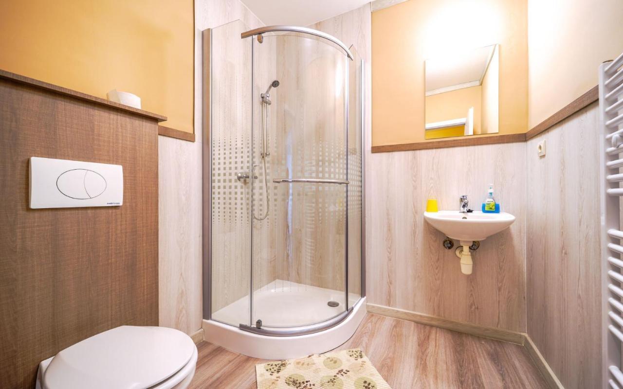 Apartmany Karmon Park Veľký Meder Bagian luar foto